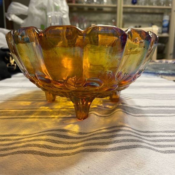Vintage Oval Footed Fruit Bowl Indiana Glass Amber Carnival Harvest Grape Design - Picture 4 of 6
